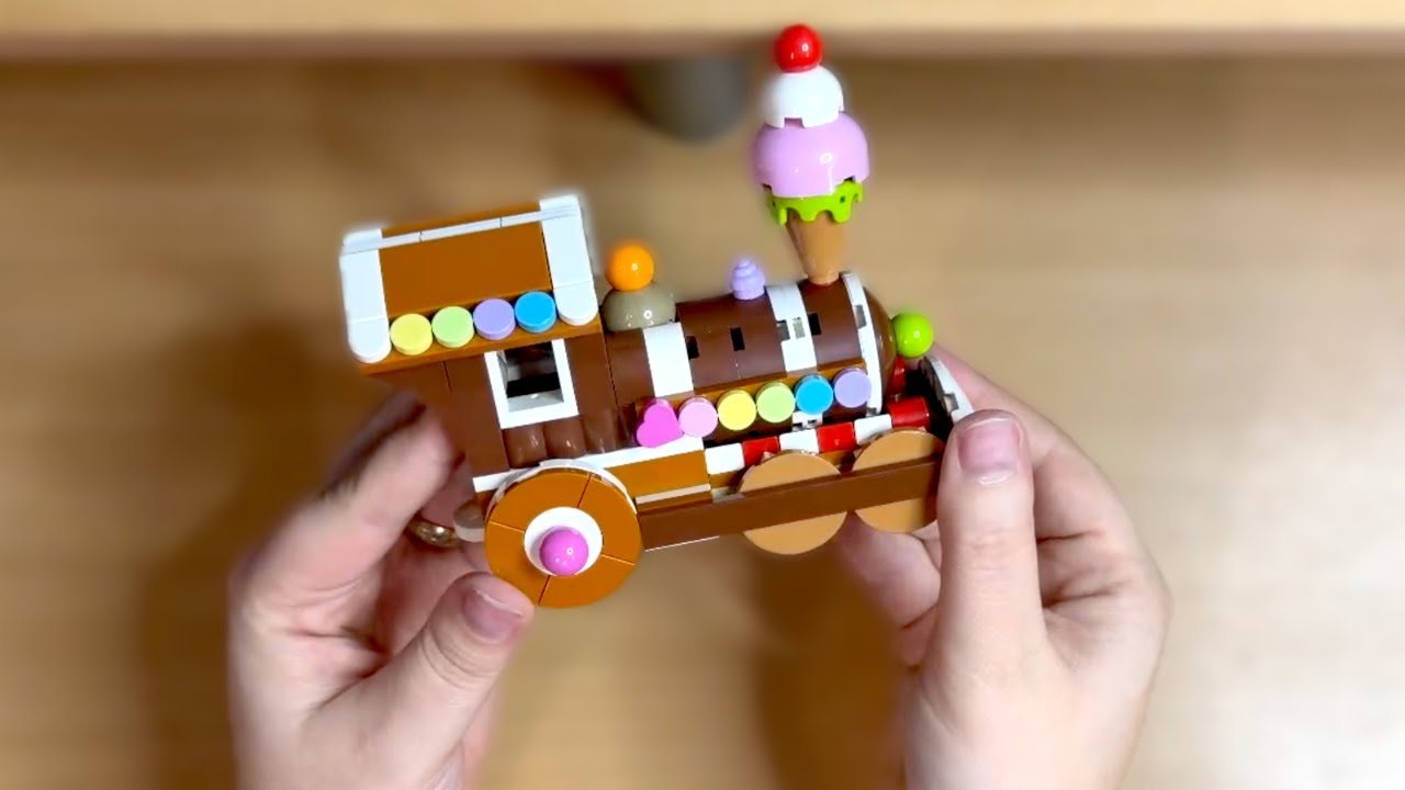 Lego Christmas - Gingerbread Train Ornament - 40777 // Lego Speedbuild