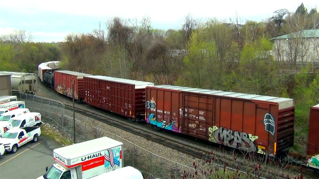 This Train Has EVERYTHING BUT THE KITCHEN SINK!! NS #4014