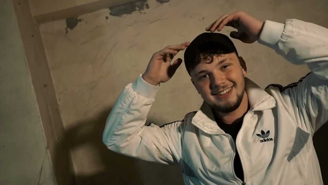 Spooky21 - GHETTO FLEX (Official Video)