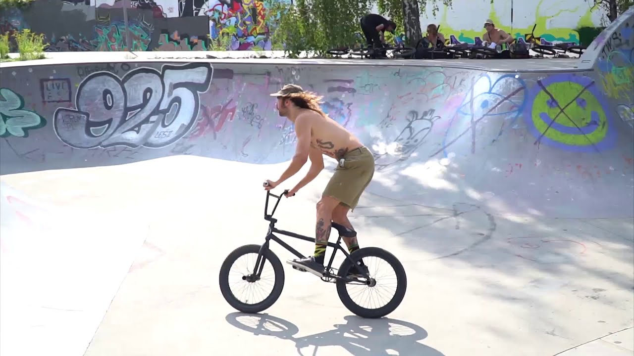 awesome BMX Street tricks / RAW / Berlin Germany 2019