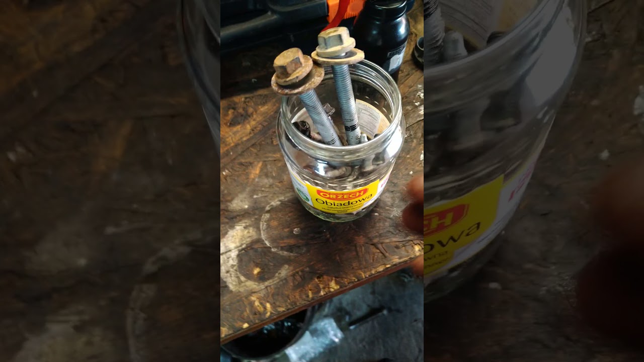 sałatka obiadowa na warsztacie coś trzeba jeść 🤣 #mechanik