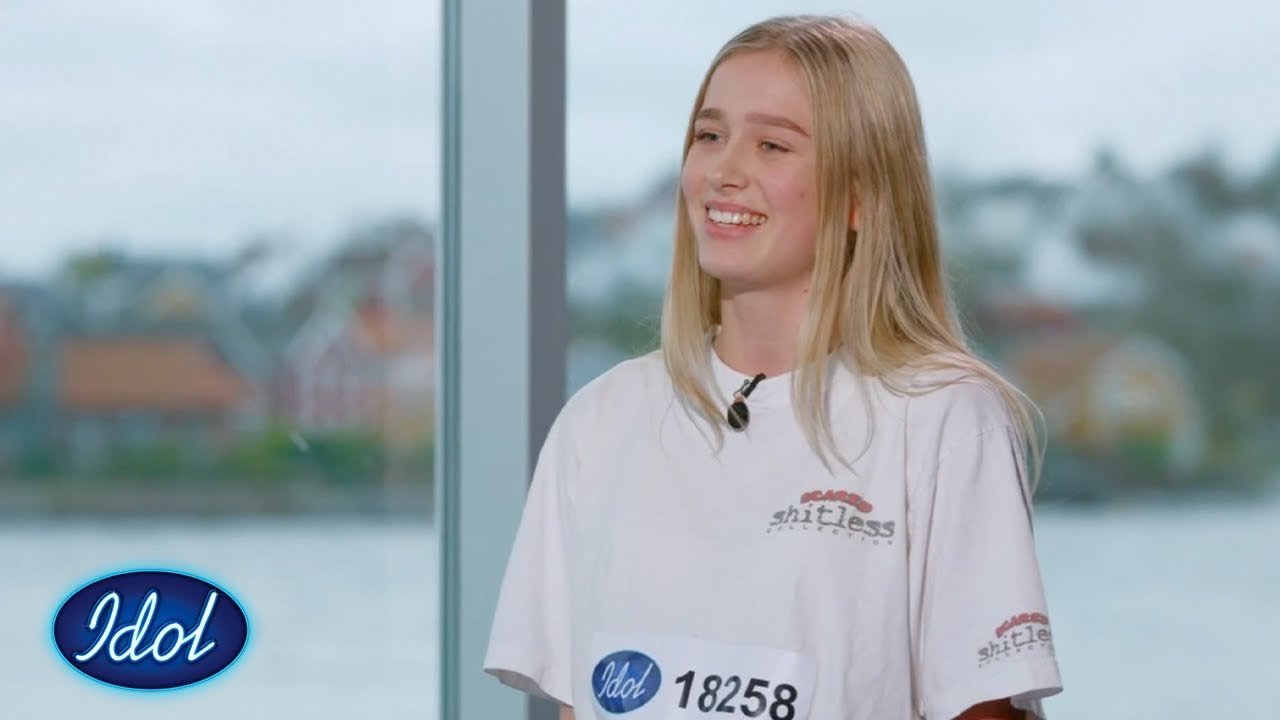 Nina blir overveldet n&aring;r hun f&aring;r gullbilletten av Silje! | Idol Norge 2020