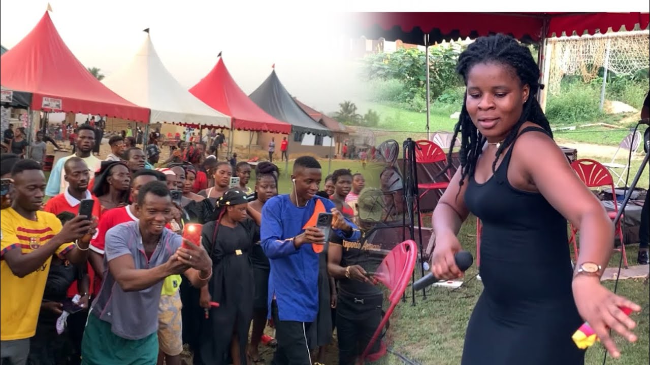 This lady wowed everyone with her energetic performance😍🔥Coastal band stormed Tarkwa Abooso