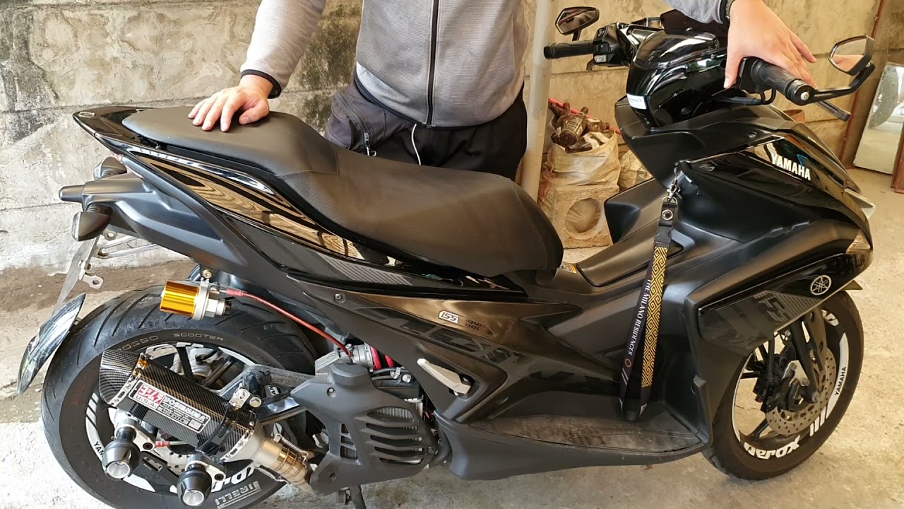 Yamaha Aerox 155 with Yoshimura USA carbon trioval tip 370mm sound check
