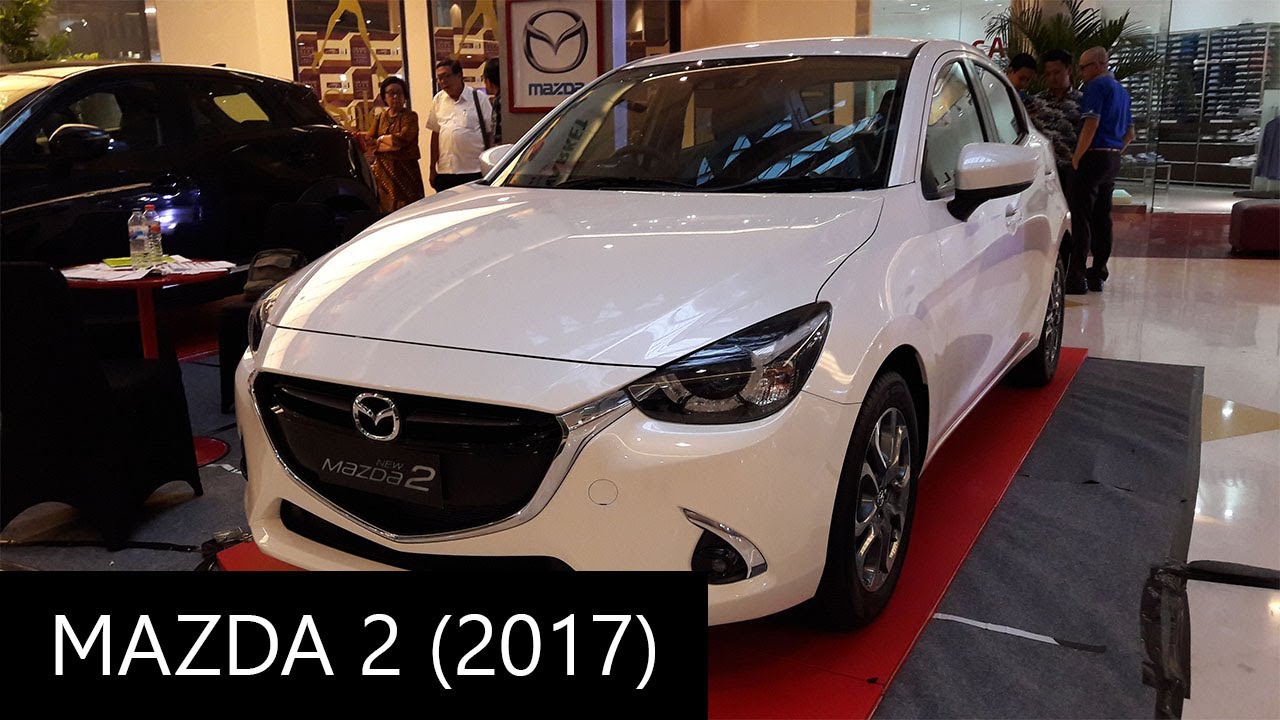 2017 Mazda 2 - Exterior and Interior Walkaround