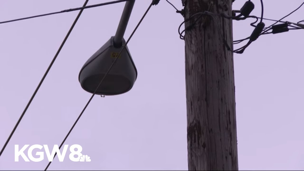 Stolen copper wires darken I-84 near I-205 in Northeast Portland