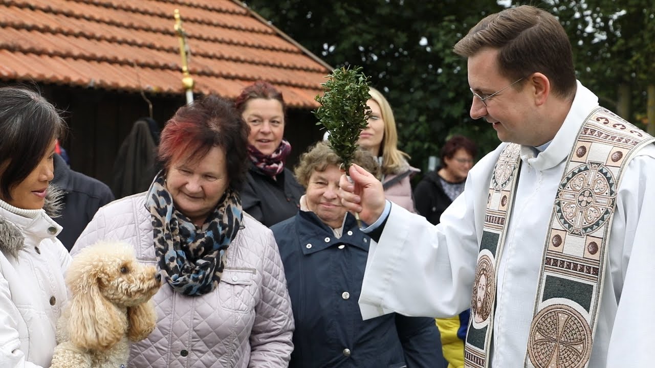 Wuff und Amen: Segen für die besten Freunde des Menschen