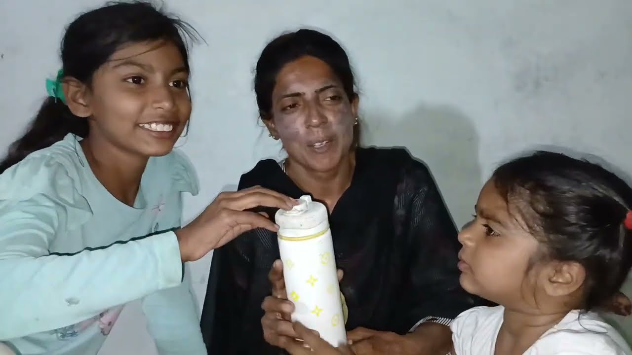 Aaj bacha paknik pe hay / gopal sonia 