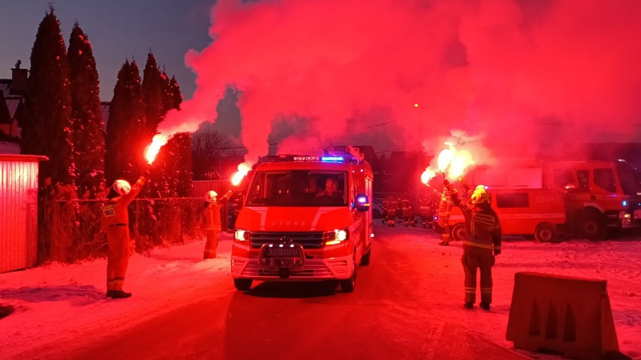 Powitanie nowego samochodu w OSP Modlniczka.