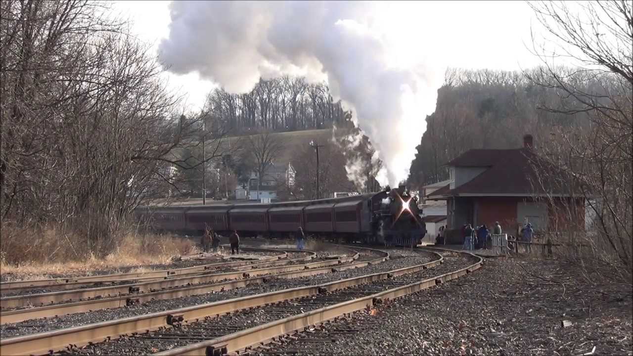 (HD) R&N 425 & CNJ 113 Doubleheader: Minersville Santa Steam Specials 11/30/2013