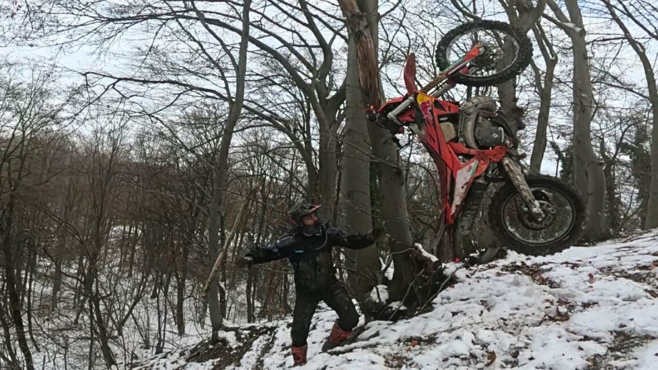 NO LIMITS - Winter Enduro