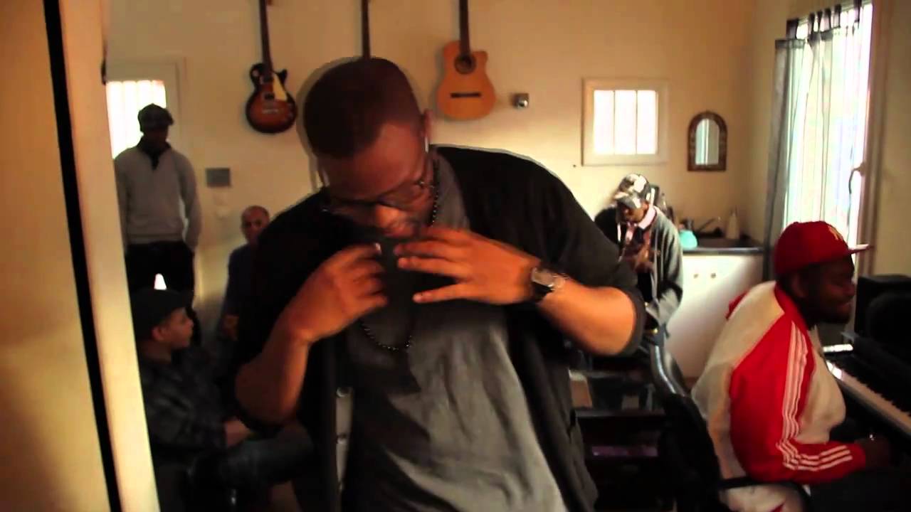 CHEIKH MC - J'PETE UN CABLE (PRODUCED BY. SPIKE MILLER) (CLIP HD STUDIO) R&eacute;al by. SKWIDEO 2011