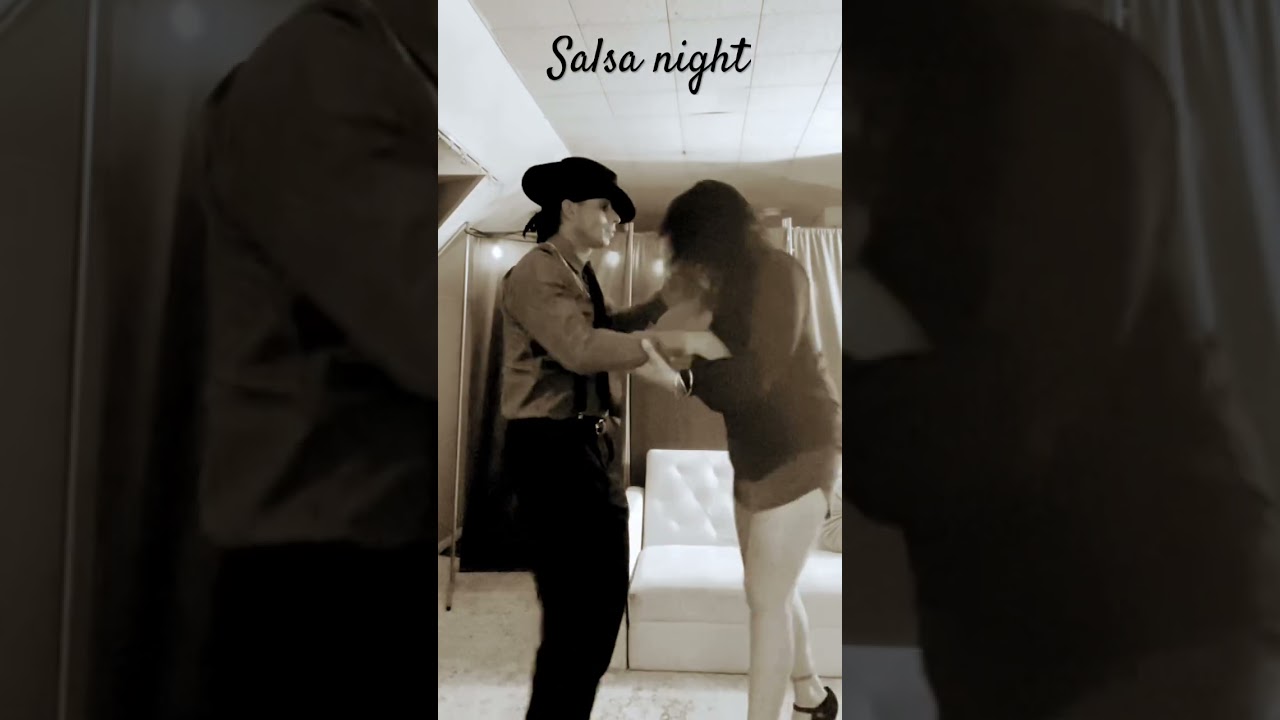 #salsacubana #trending #salseros #shortvideos #salsadancing