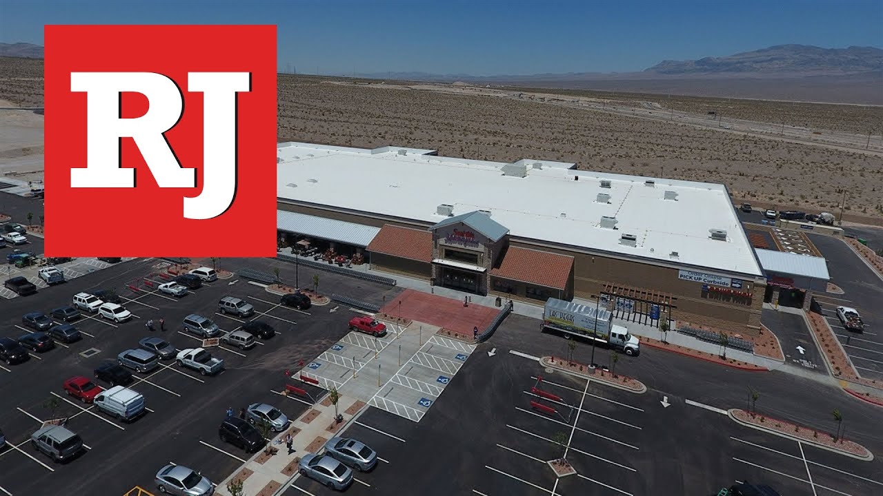 125,000-square-foot Smith&rsquo;s Marketplace preps for Grand Opening