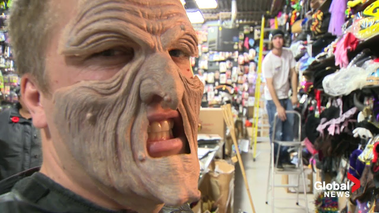 Reporter transforms into Emperor Palpatine [How to Makeup]