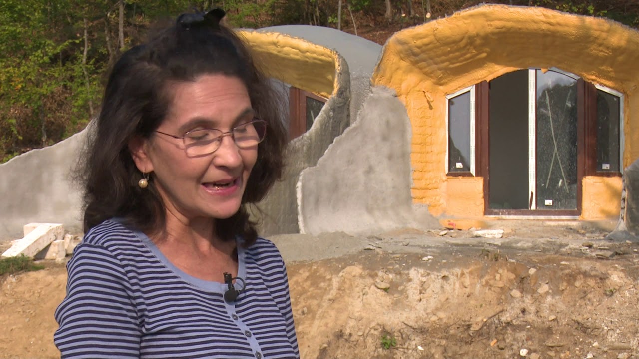 Viaţa satului: O pensiune altfel din comuna Porumbacu, judeţul Sibiu (@TVR1)