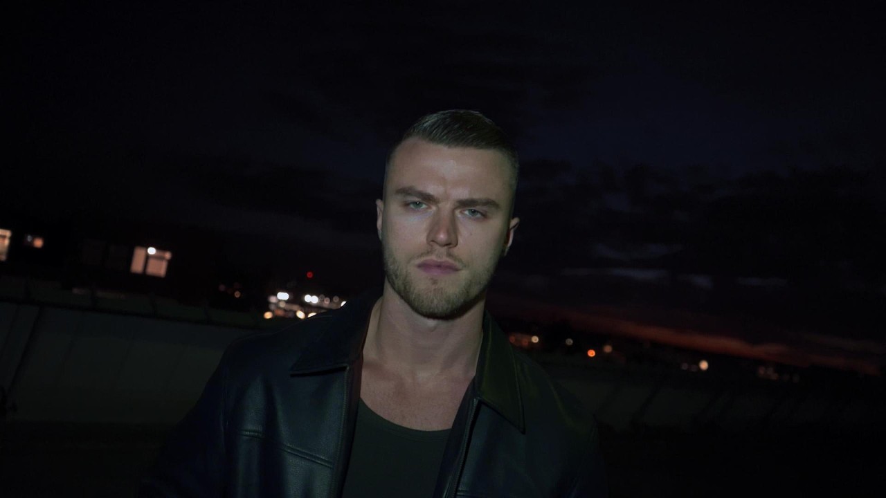 Vayne - Up & Down (Official Visuals)