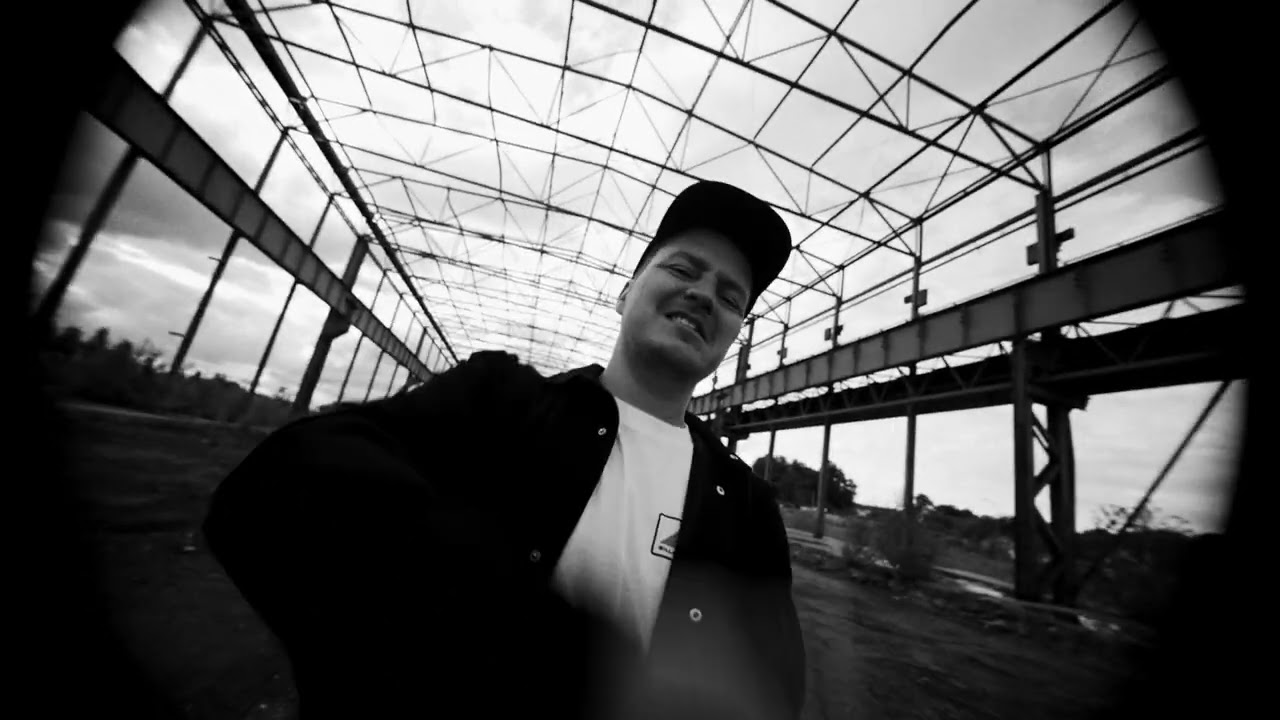 Stevo159 - Flugmodus (prod. Beatmaschine)