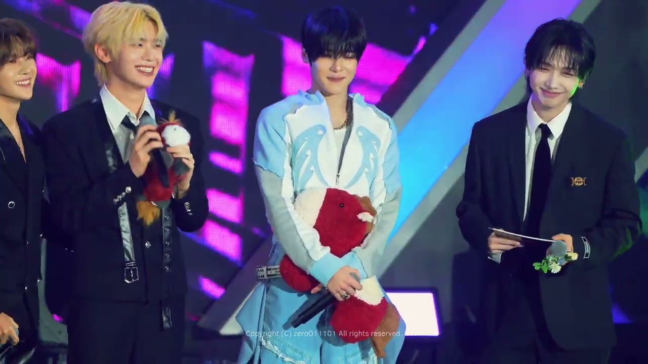 ‎[NCT WISH/시온‎] 260211 디어워즈 말띠즈 인터뷰 (fancam)