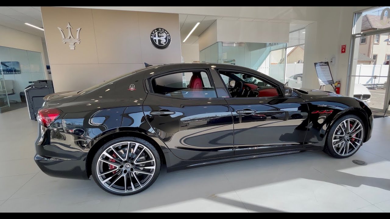 2021 Maserati Ghibli Trofeo | A 580hp Ferrari Powered Luxury Sedan