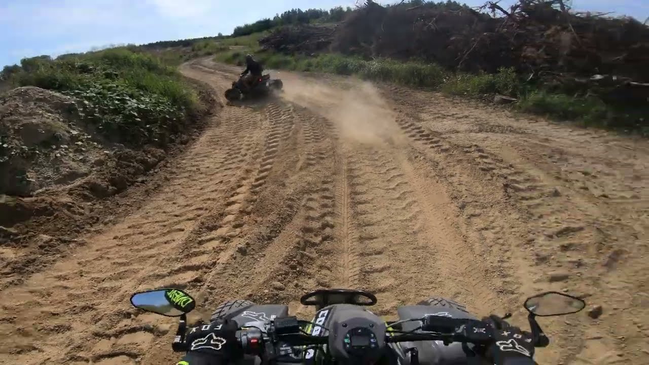 Quad / Raw Sound / Aeon Cobra / Gemütliche Wochenend Runde