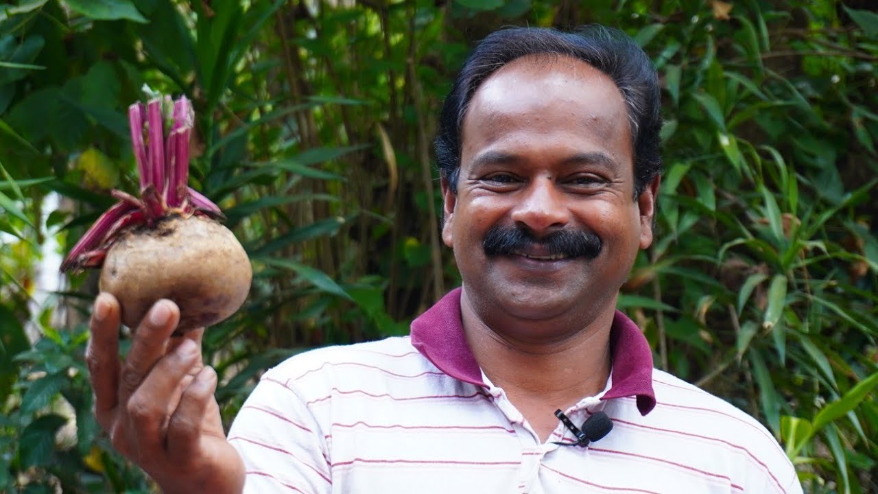 ബീറ്റ്റൂട്ട് കൊണ്ട് നല്ല കിടുക്കാച്ചി തോരൻ ഉണ്ടാക്കുന്ന വിധം 😋 | Beetroot Thoran | Village Spices