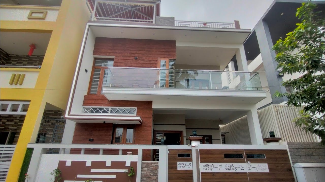 30×40 4 BHK New East facing duplex House for sale vijayanagar 3rd stage Mysore (8660318495)2.10 CR