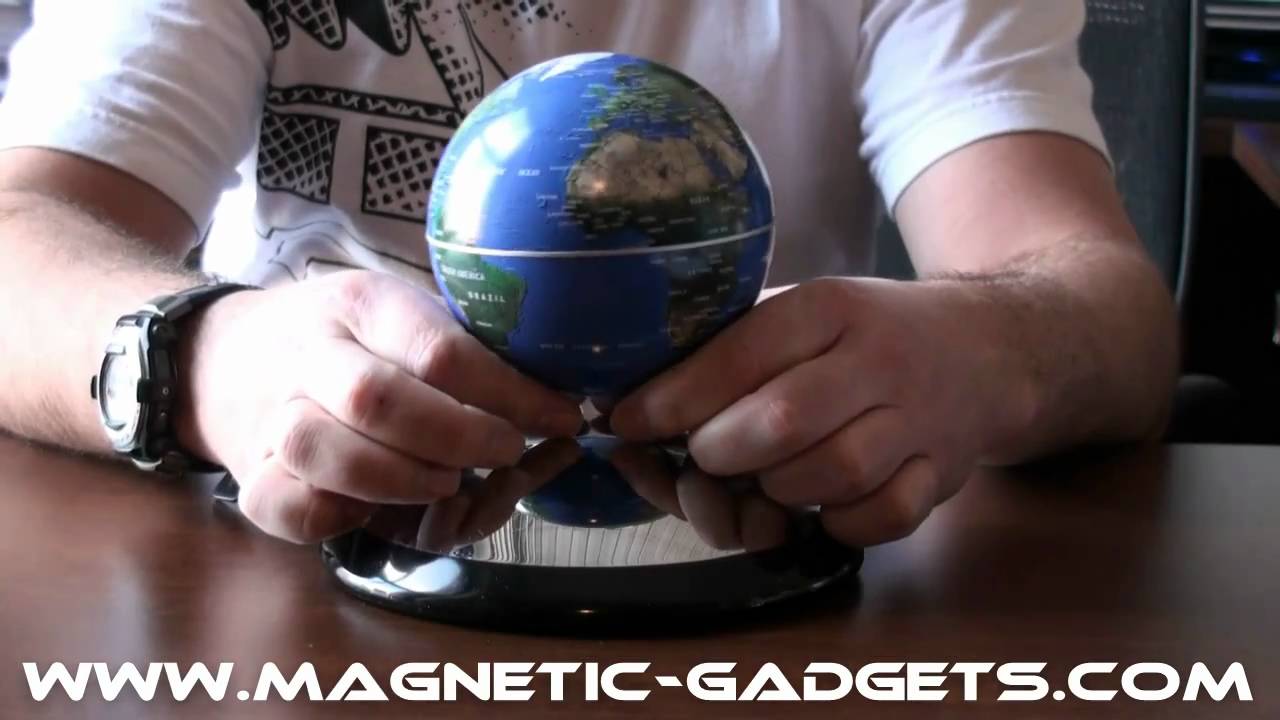 Amazing levitating globe and antigravity floating display