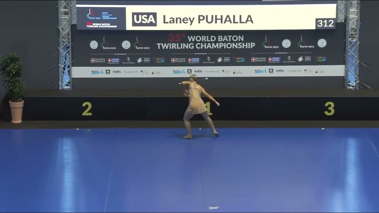 Laney Puhalla (USA) Senior women final World Baton Twirling Championship Turin 2022