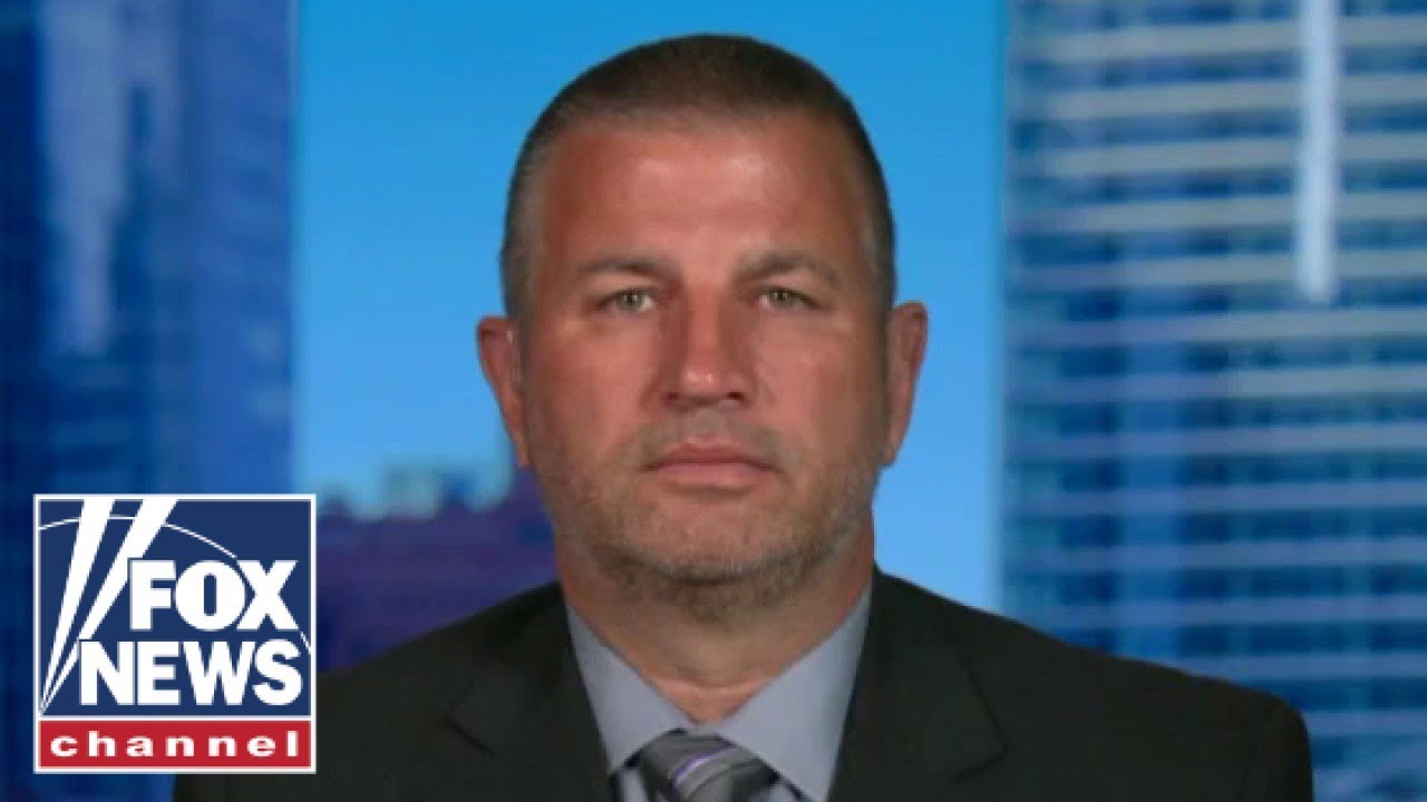 Fraternal Order of Police president: Officers right to turn their backs on Chicago mayor