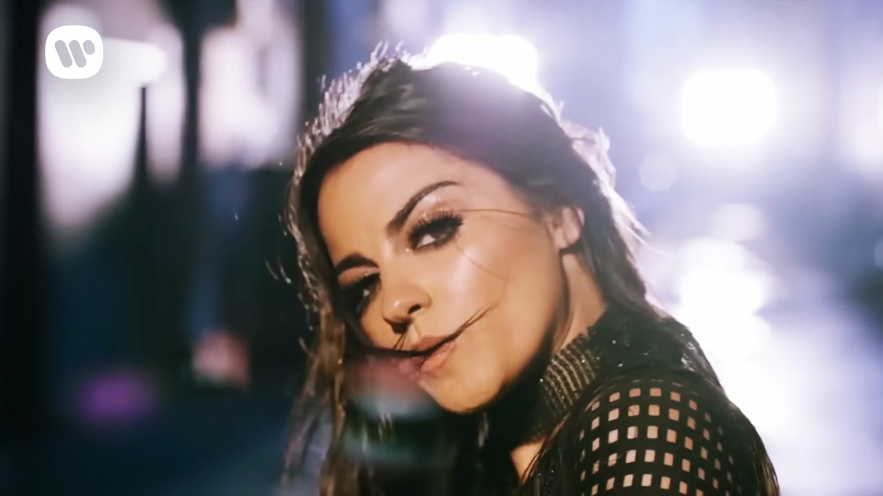 Maite Perroni - Adicta (Dance Video)