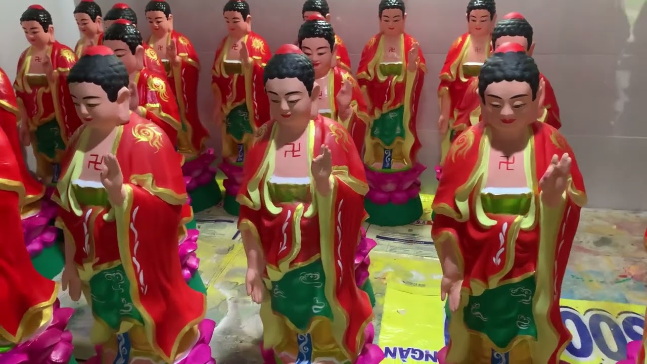 Đoàn đấp y Công quả Liên Hoa xin cảm ơn chùa HUYỀN TRANG LONG KHÁNH chúng con đã xong 1 phần tượng