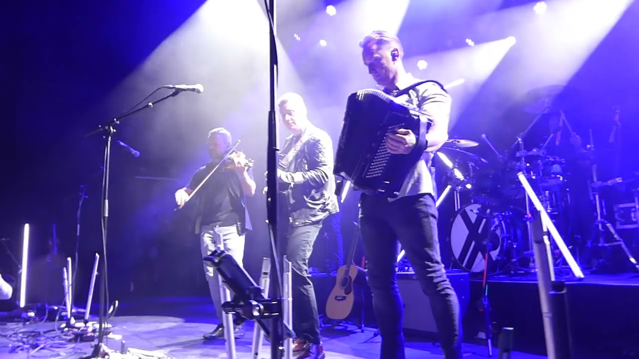 Soraidh Slan & The Rise - Skerryvore - Cpunt