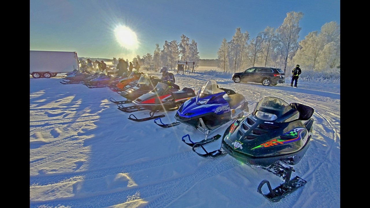 Kajaani 2026 - vintage moottorikelkkasafari. Ajokkina Arctic Cat ZRT 800 1995.