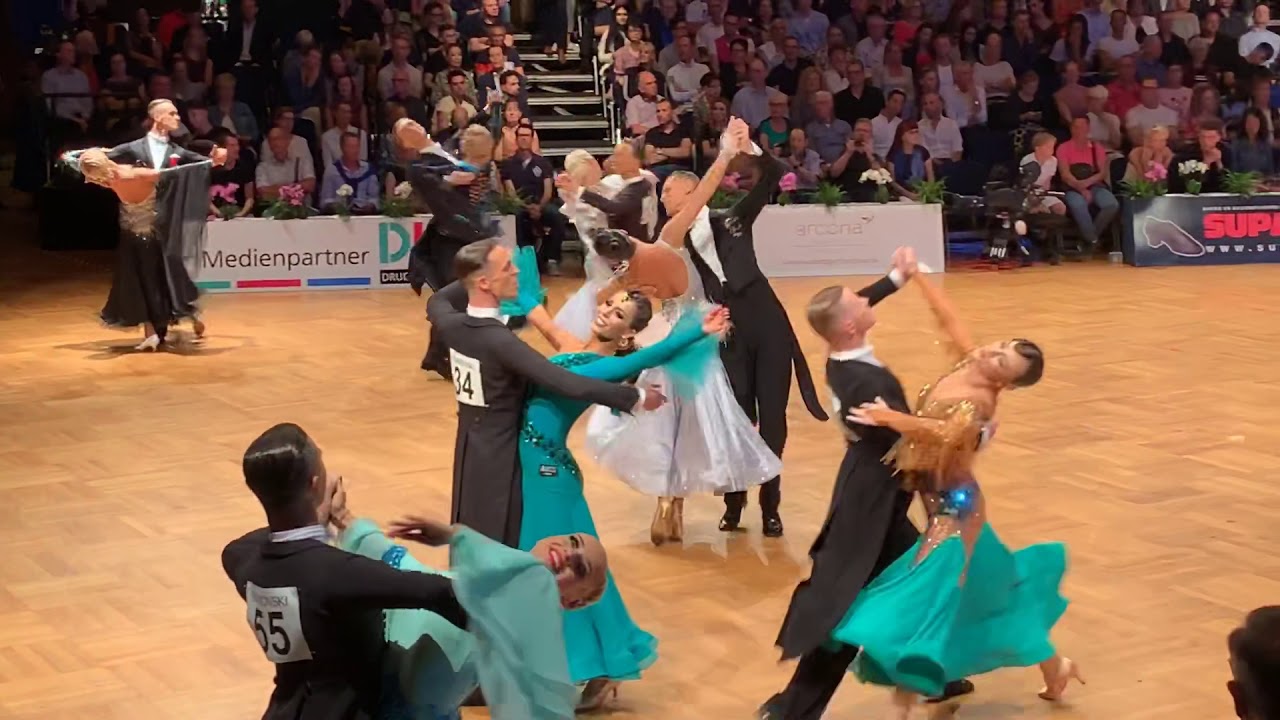 Vaidotas Lacitis - Veronika Golodneva, slowfox. GOC 2019, WDSF Grand Slam Standard.