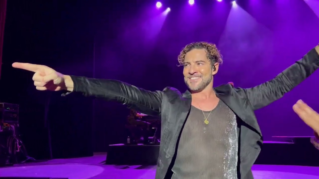 David Bisbal - Si tu la quieres/ Ave maria - En tus planes USA tour - San José CA