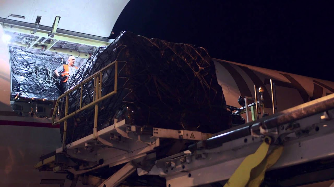 Nepal Earthquake: Relief Supplies Land