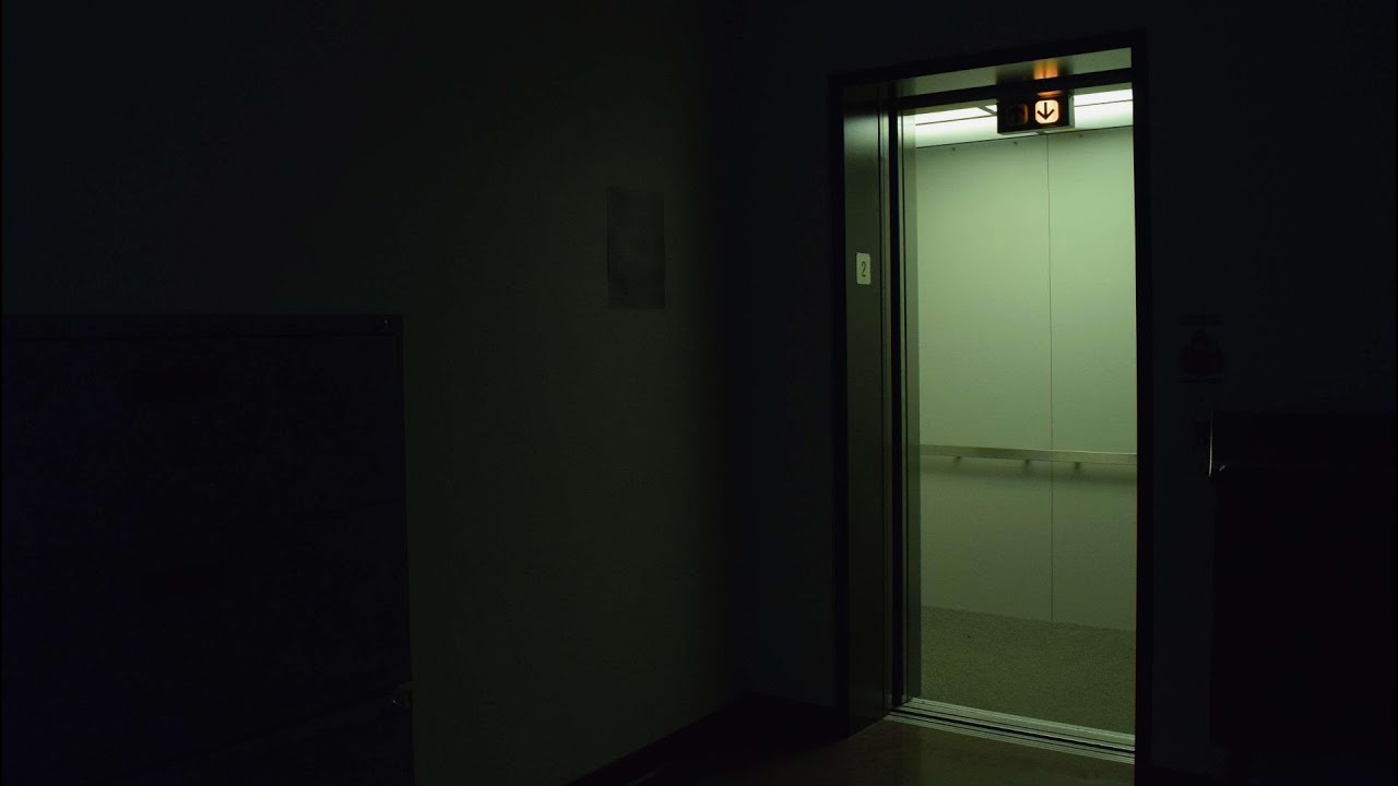 El Fantasma del Elevador (4 Relatos Terror) - El Fantasma Errante (281)