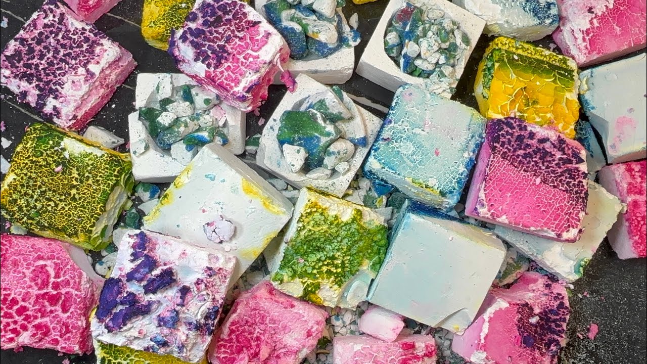 Welcome October 1st 2025 | Flakey Dyed Soft Chalk | Oddly Satisfying 