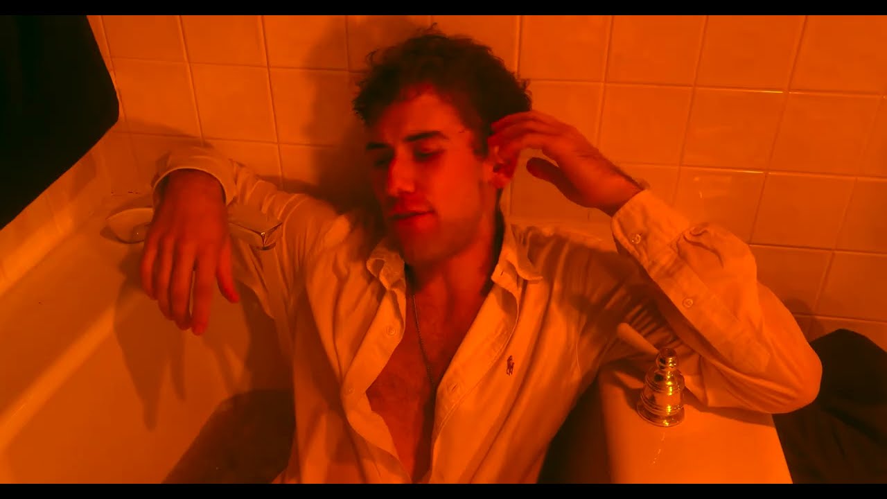 Jack Harris - GIANT SPIDER (Official Video)