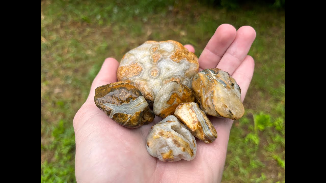 Rockhounding for Seam Agate in Central Texas!