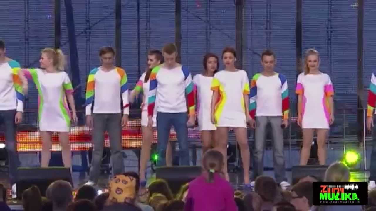 Eglė Jakštytė ir Laimės choras "Kelyje"
