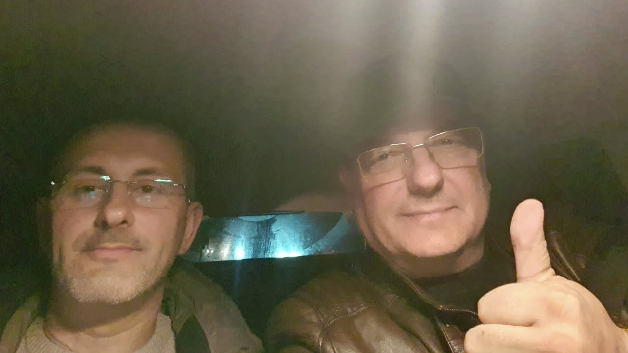 DOBRO VEČE. VRAĆAMO SE IZ BEOGRADA ZADOVOLJNI.