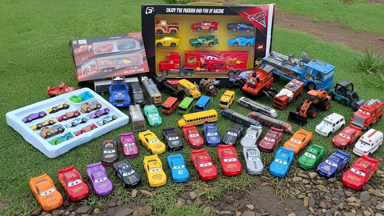 Disney Pixar Cars Unboxing Review | Lightning McQueen, Tow Mater, Doc Hudson, Sally Carrera, Cruz #6