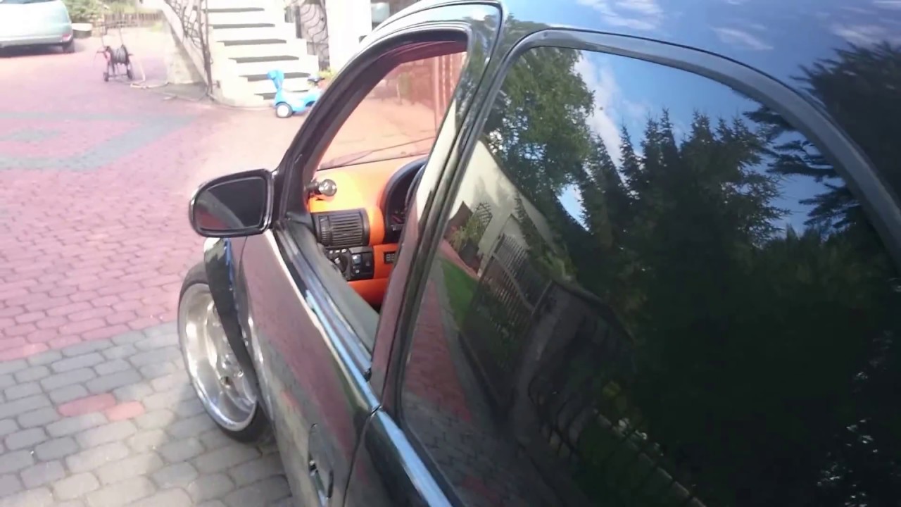 Corsa B Audio system r12 dual x 2