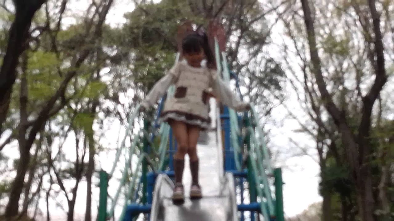 すべり台２