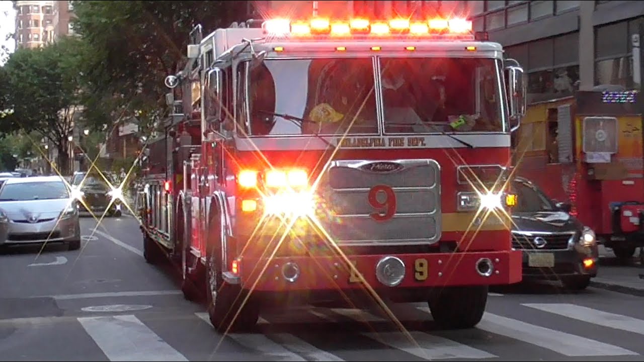 Philadelphia Fire Dept. Battalion 1 & Ladder 9 Responding