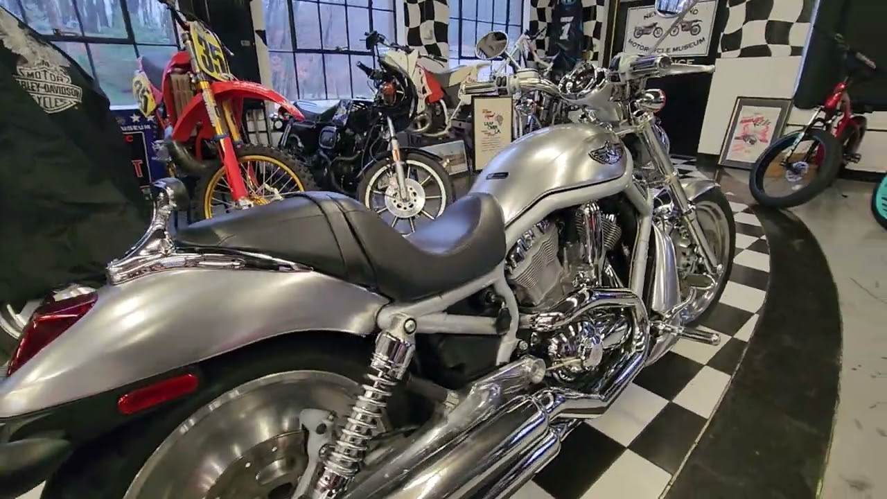 100th Anniversary Harley Davidson V Rod 2003 part 1