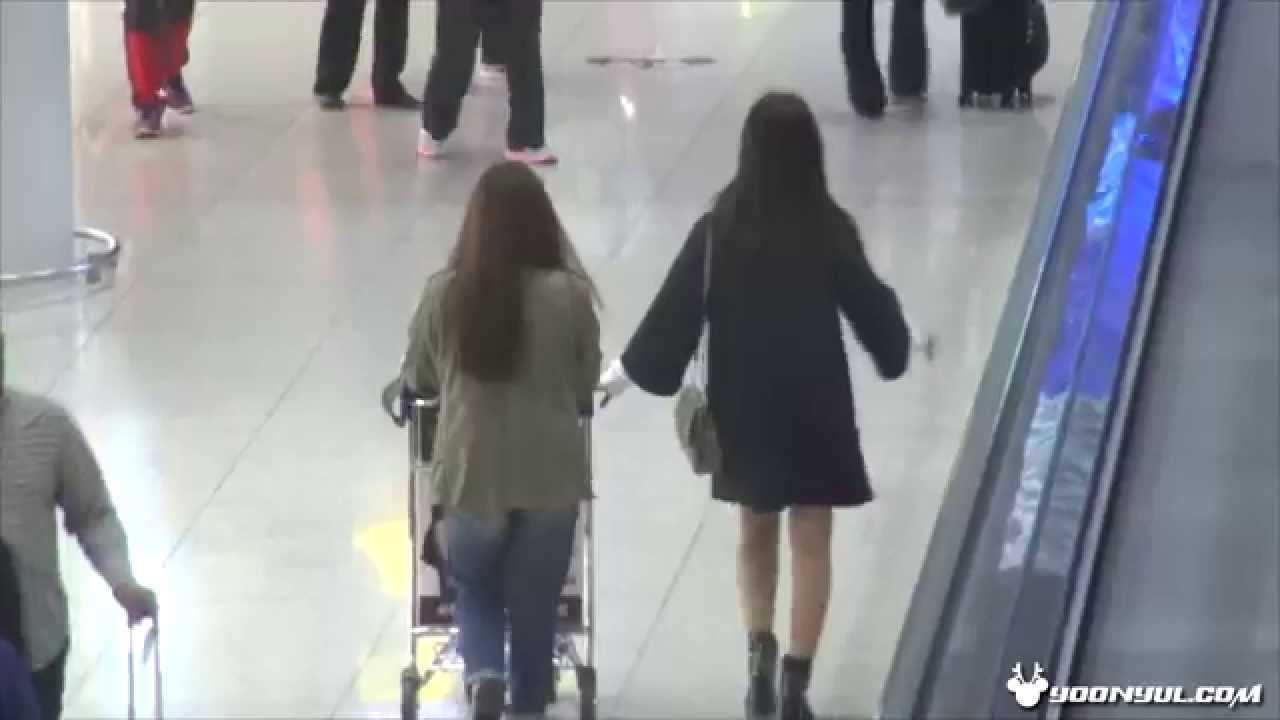 141009 Fancam Incheon Airport -Yuri