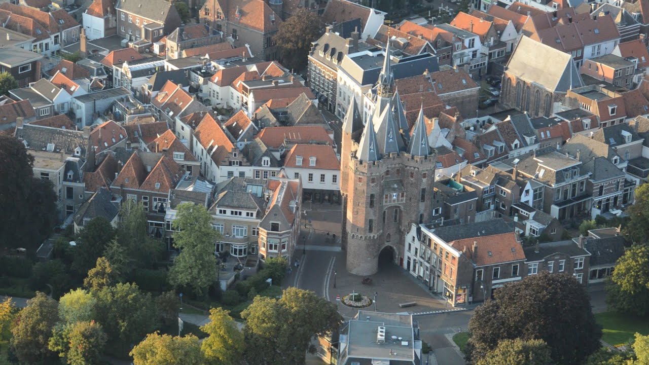 Zwolle van boven gezien een ballonvaart